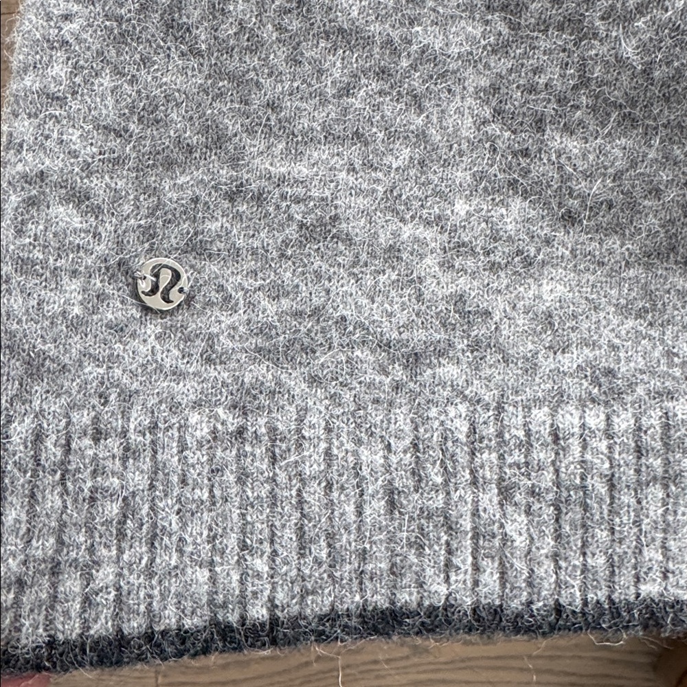Lululemon wool sweater - Picture 4 of 5
